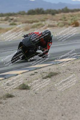 media/Sep-21-2025-Race Pace (Sun) [[98bf33ef95]]/Verified/5-Turn 15 Inside (930am)/